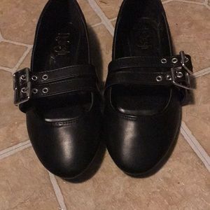 Black shoes